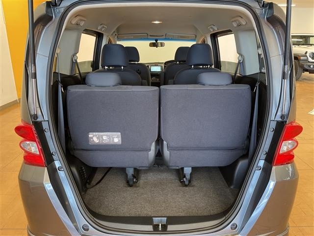 Honda FREED 2009 7421423-22