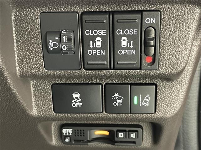 Honda FREED 2021 7421458-18