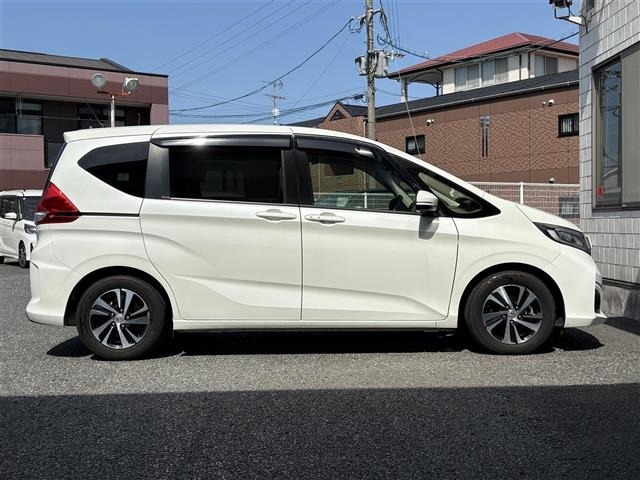 Honda FREED 2018 7421471-2