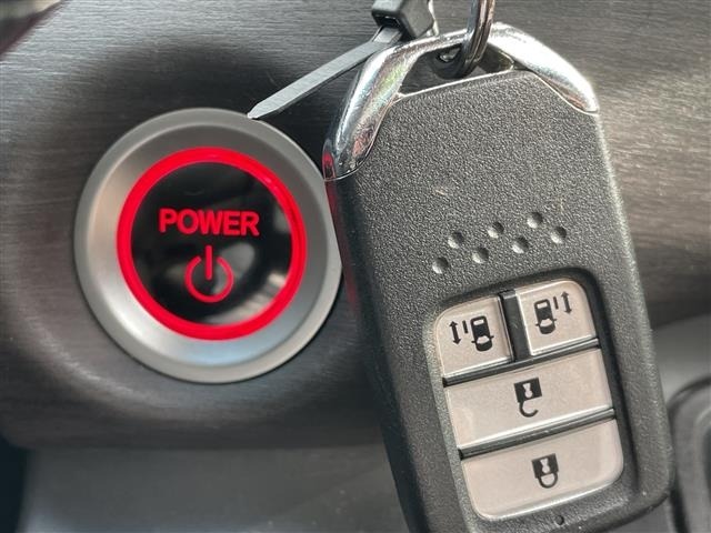 Honda FREED 2023 7421548-21