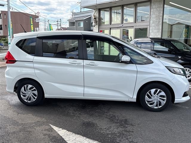 Honda FREED 2022 7421559-1