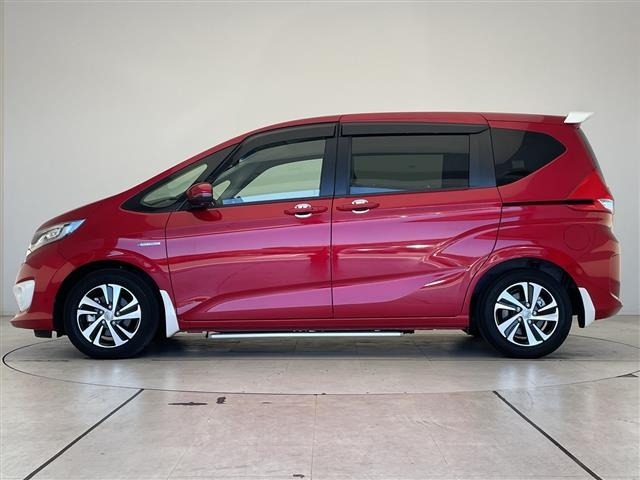 Honda FREED 2018 7421560-2