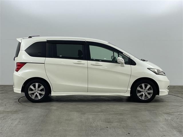 Honda FREED 2011 7421563-2