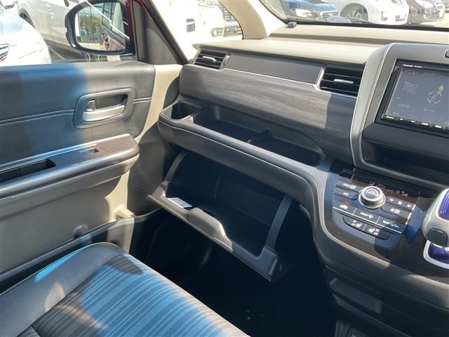 Honda FREED 2018 7421656-6