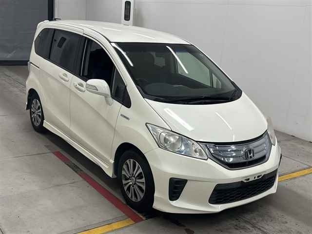 Honda FREED 2011 7421685-0