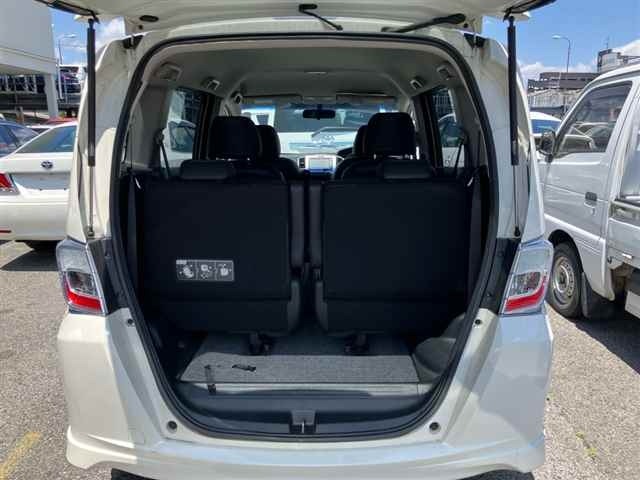 Honda FREED 2011 7421685-10