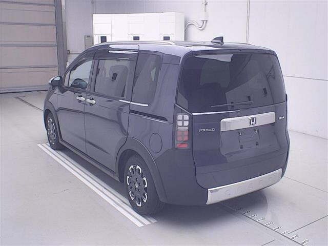 Honda FREED 2025 7421700-1