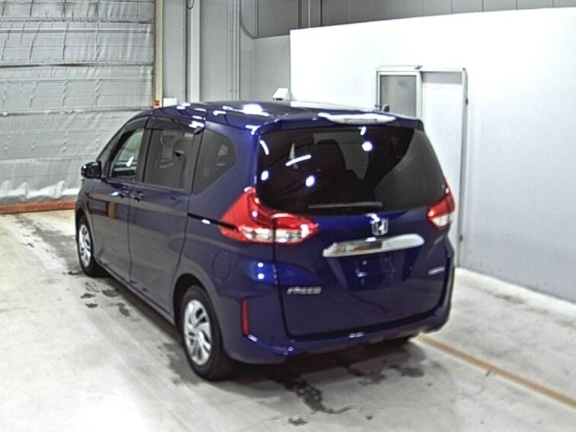 Honda FREED 2018 7421711-1