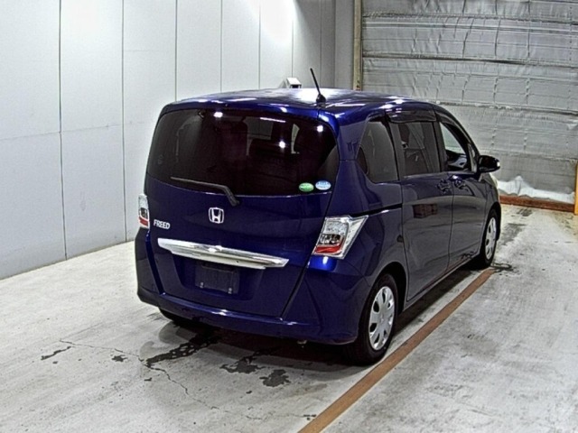 Honda FREED 2013 7421722-5