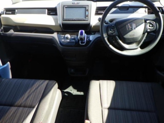 Honda FREED 2017 7421730-3
