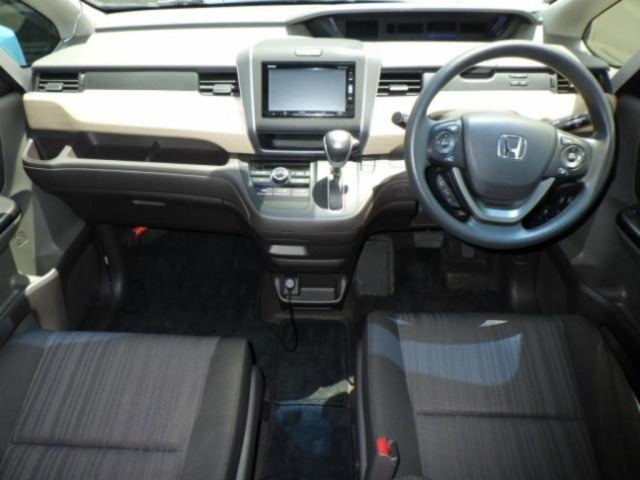 Honda FREED 2018 7421731-3