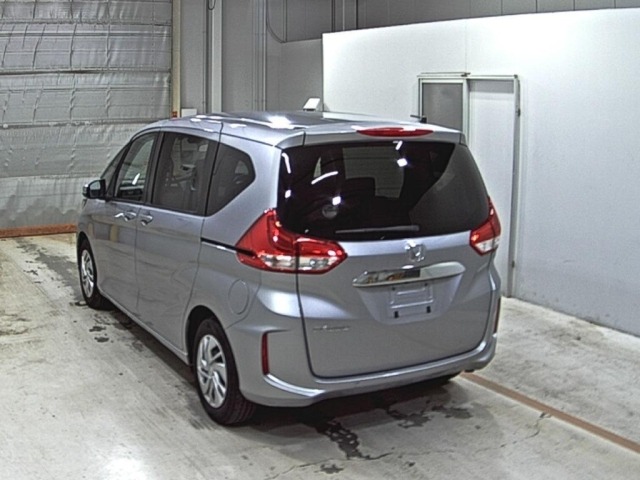 Honda FREED 2022 7421734-1