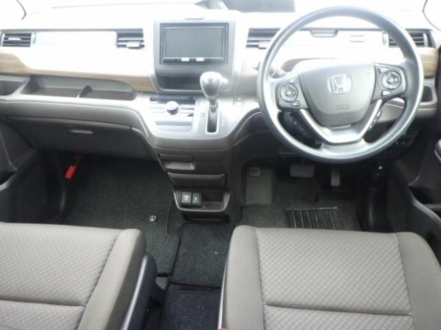 Honda FREED 2022 7421734-3