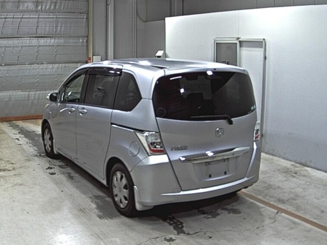 Honda FREED 2013 7421742-1