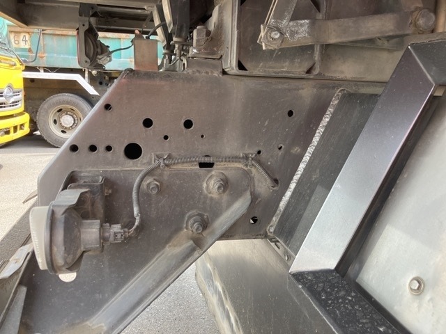 Isuzu GIGA 2016 7419690-14