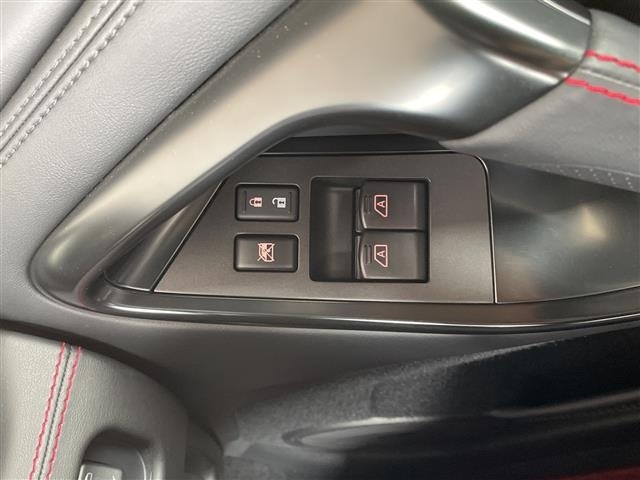 Nissan GT-R 2016 7389422-4