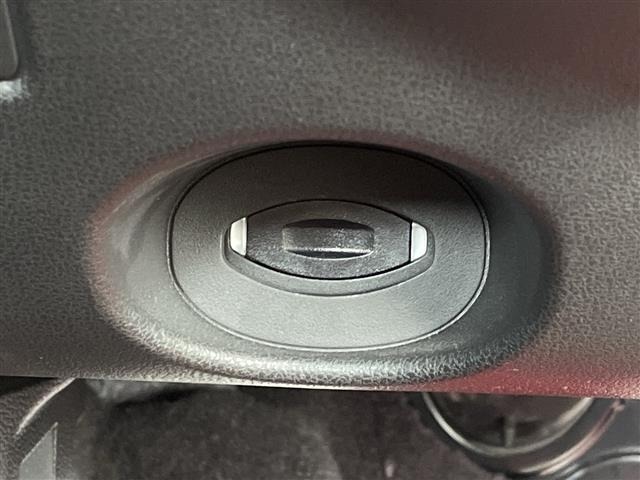 Nissan GT-R 2016 7389422-6