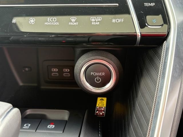 Toyota HARRIER 2025 7406923-24