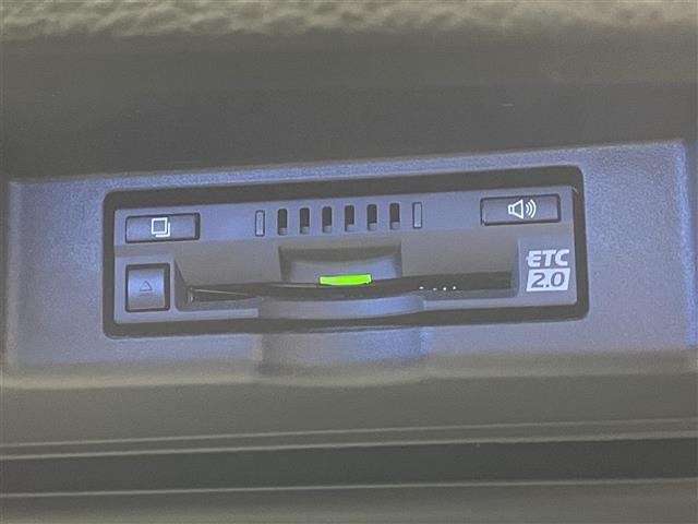 Toyota HARRIER 2018 7411698-19