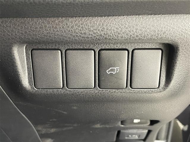 Toyota HARRIER 2018 7411698-4