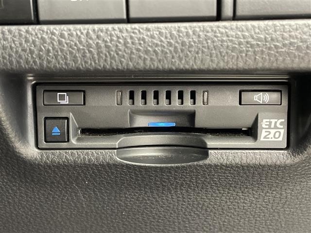Toyota HARRIER 2022 7412945-15