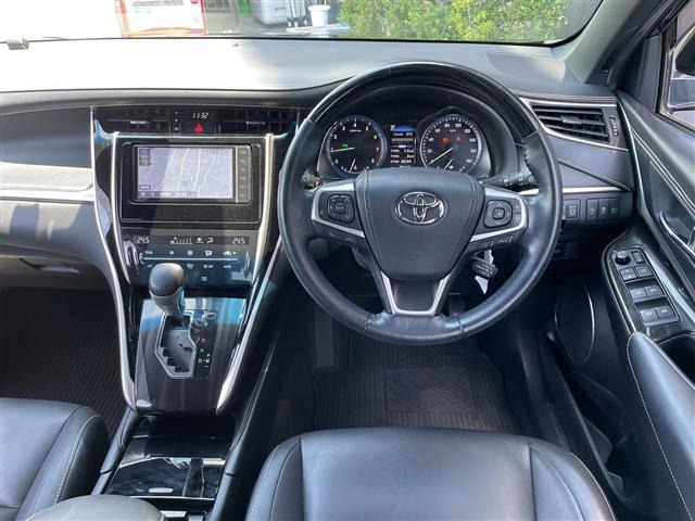 Toyota HARRIER 2018 7413080-17