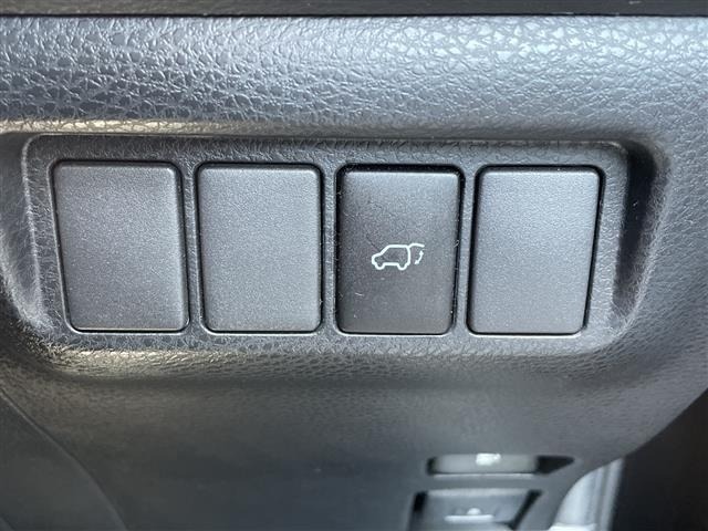 Toyota HARRIER 2018 7413080-2