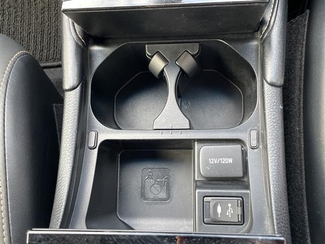 Toyota HARRIER 2018 7413177-3