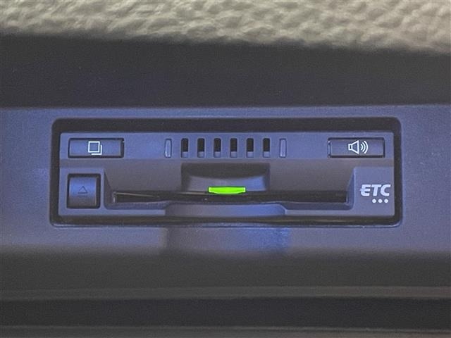 Toyota HARRIER 2017 7414102-1