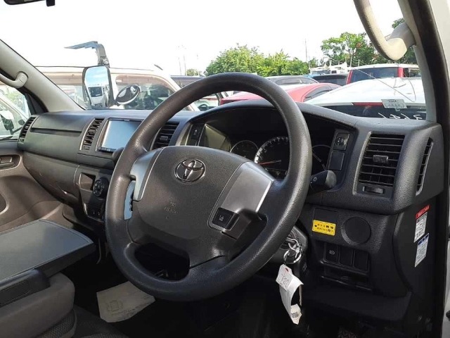 Toyota HIACE VAN 2019 7387676-7