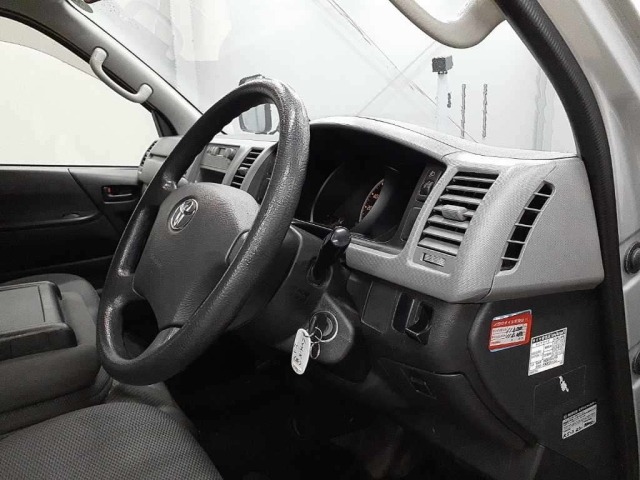 Toyota HIACE VAN 2013 7387685-7