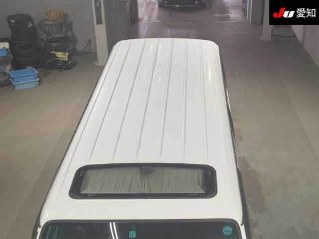 Toyota HIACE VAN 2000 7387687-9