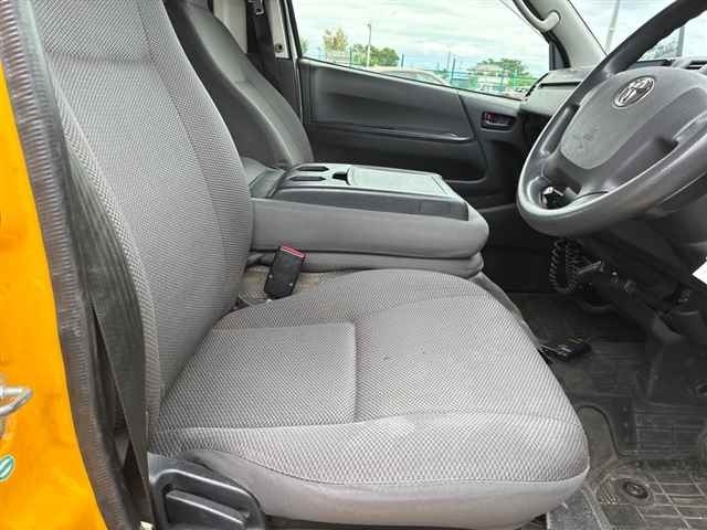 Toyota HIACE VAN 2014 7387701-7