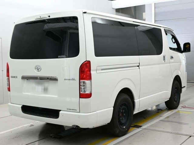 Toyota HIACE VAN 2025 7387723-1