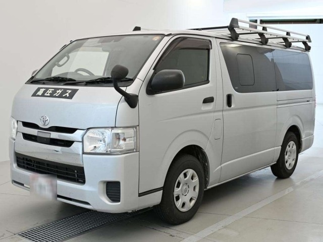 Toyota HIACE VAN 2020 7387724-0