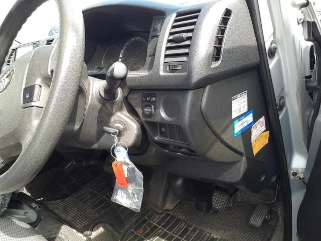 Toyota HIACE VAN 2020 7387724-9