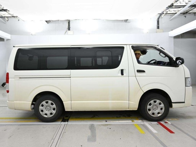 Toyota HIACE VAN 2019 7387725-3