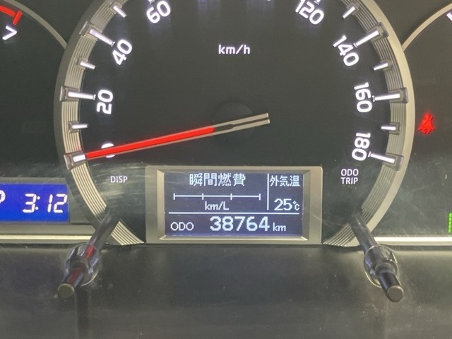 Toyota HIACE VAN 2020 7387739-13