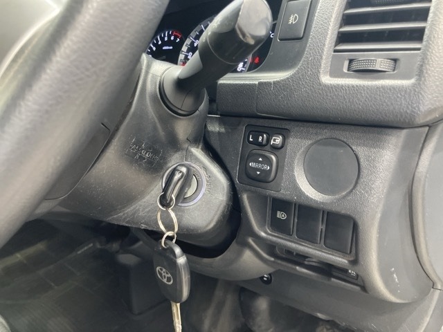 Toyota HIACE VAN 2020 7387739-6