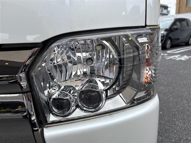 Toyota HIACE VAN 2017 7388047-9