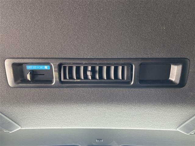 Toyota HIACE VAN 2024 7388054-12