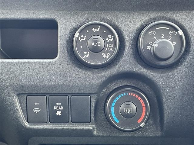 Toyota HIACE VAN 2025 7388086-3