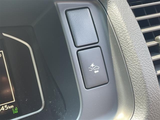 Toyota HIACE VAN 2023 7388090-17