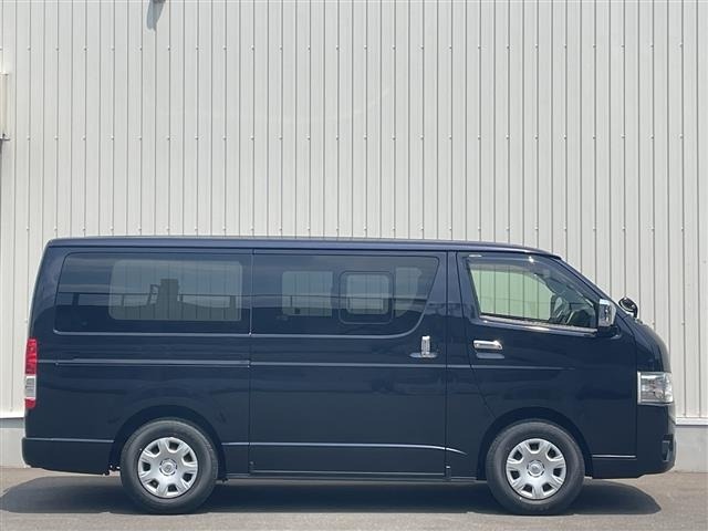 Toyota HIACE VAN 2023 7388090-22