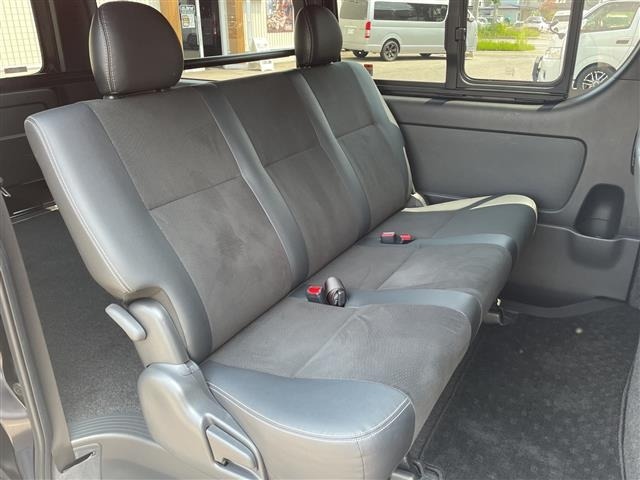 Toyota HIACE VAN 2023 7388090-9