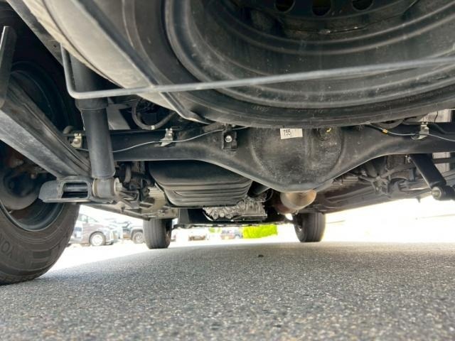 Toyota HIACE VAN 2022 7388098-13