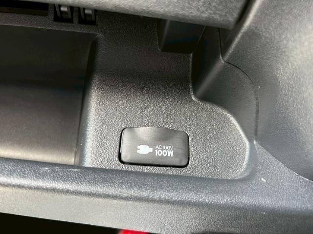 Toyota HIACE VAN 2022 7388098-2