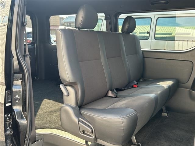Toyota HIACE VAN 2022 7388099-7