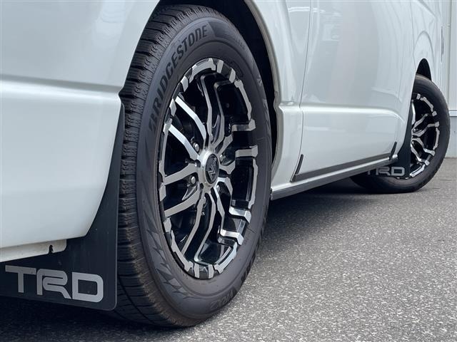 Toyota HIACE VAN 2023 7388108-4