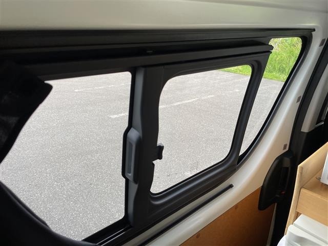 Toyota HIACE VAN 2022 7388121-6